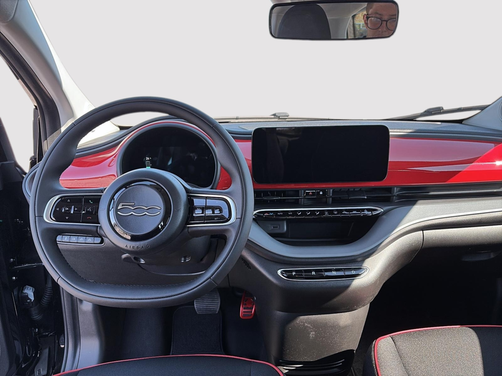 Fiat 500e RED 2025 à Saint-Hyacinthe, Québec - 7 - w1024h768px