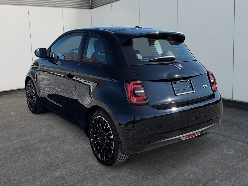 Fiat 500e RED 2025 à Saint-Hyacinthe, Québec - 4 - w1024h768px