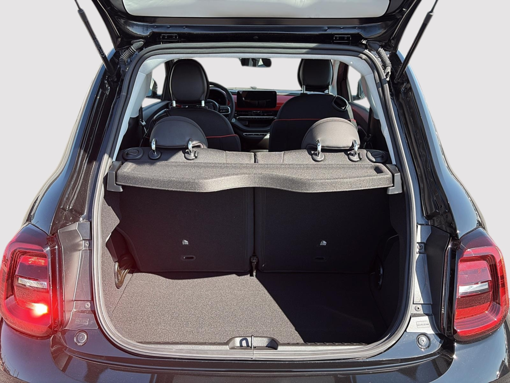 Fiat 500e RED 2025 à Saint-Hyacinthe, Québec - 9 - w1024h768px