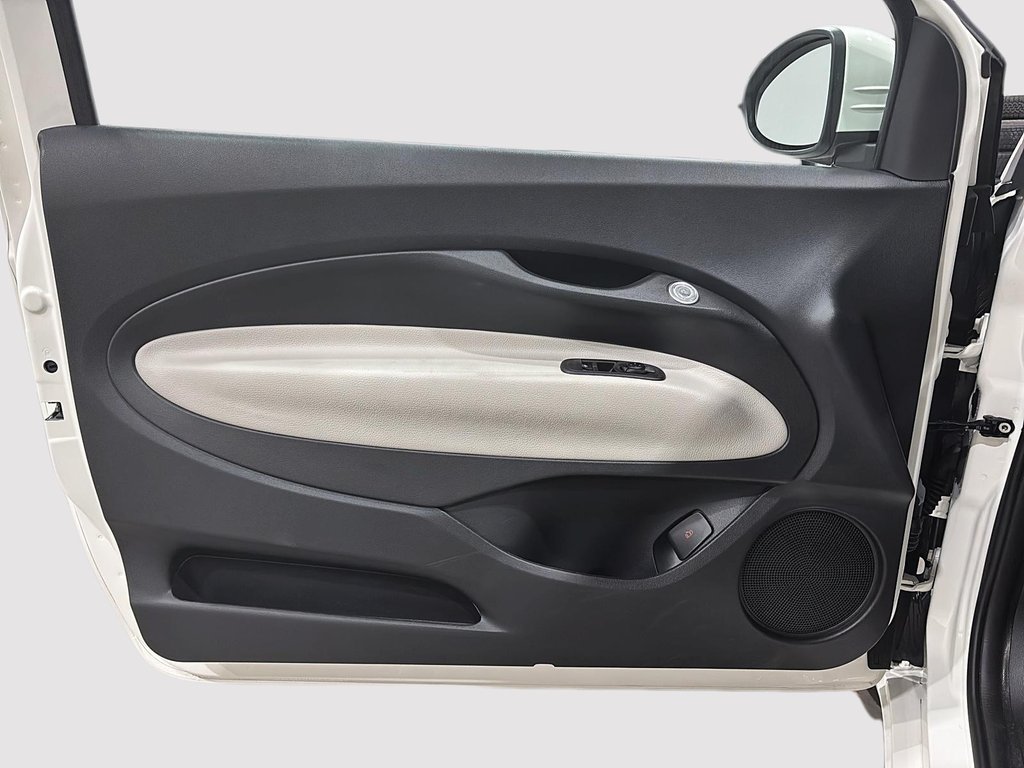 Fiat 500e LA PRIMA 2025 à Saint-Hyacinthe, Québec - 9 - w1024h768px