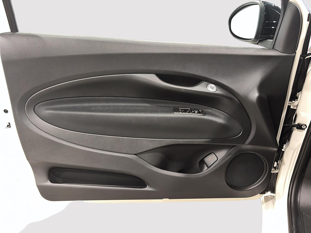 Fiat 500e RED 2025 à Saint-Hyacinthe, Québec - 8 - w1024h768px