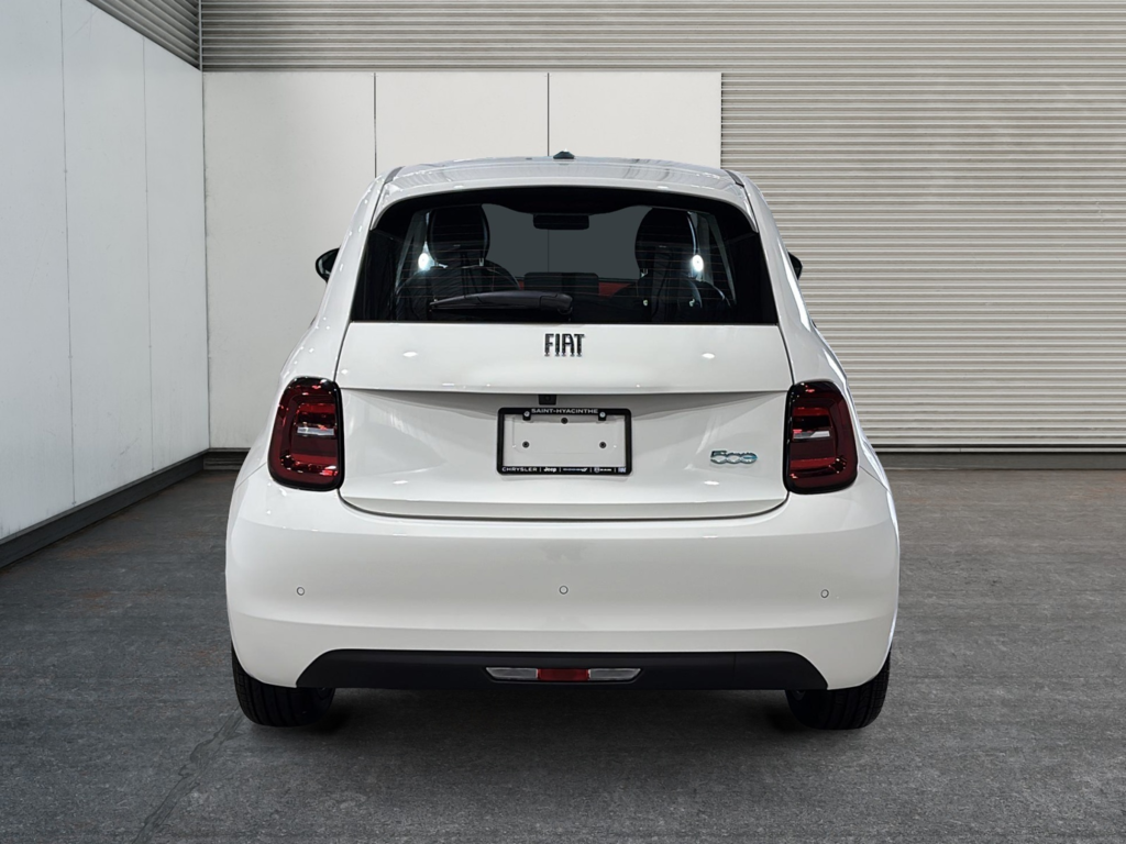 Fiat 500e RED 2025 à Saint-Hyacinthe, Québec - 2 - w1024h768px