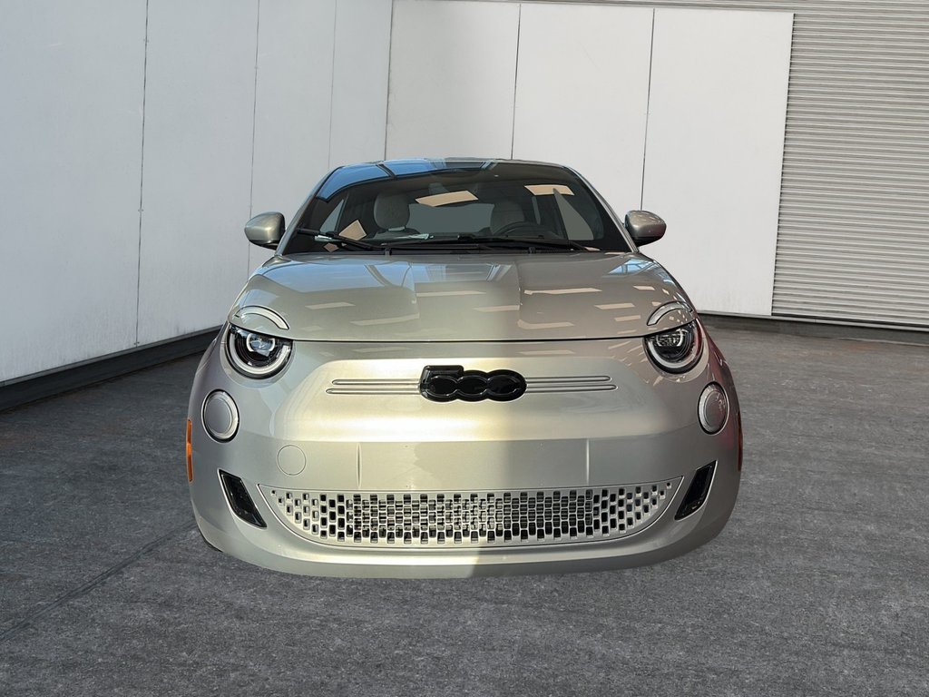 Fiat 500e GIORGIO ARMANI 2025 à Saint-Hyacinthe, Québec - 2 - w1024h768px