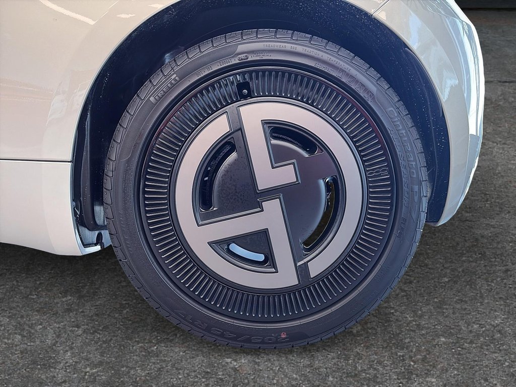 Fiat 500e GIORGIO ARMANI 2025 à Saint-Hyacinthe, Québec - 7 - w1024h768px