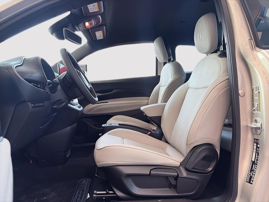 Fiat 500e GIORGIO ARMANI 2025 à Saint-Hyacinthe, Québec - 8 - w1024h768px