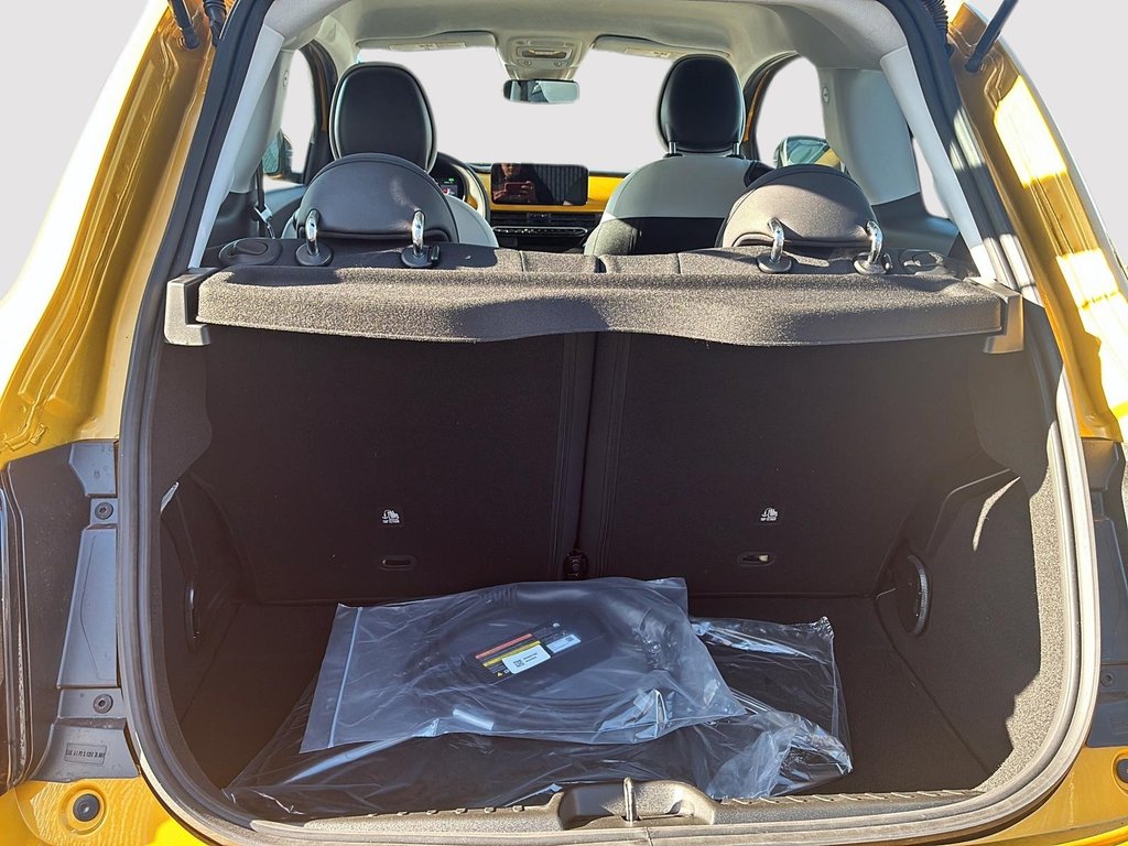 2026 Fiat 500e POP in Saint-Hyacinthe, Quebec - 6 - w1024h768px