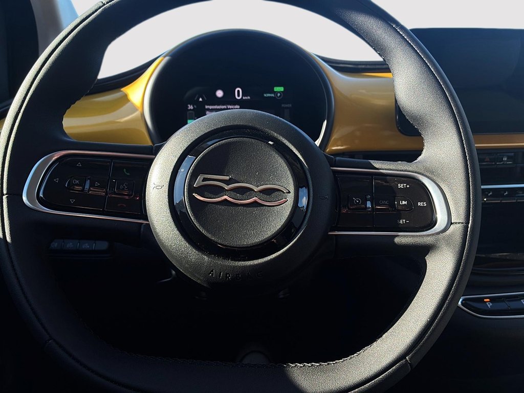 2026 Fiat 500e POP in Saint-Hyacinthe, Quebec - 11 - w1024h768px
