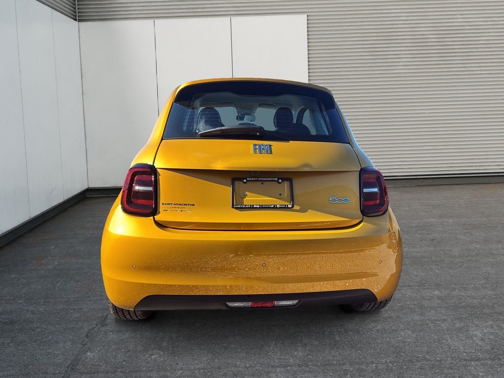 2026 Fiat 500e POP in Saint-Hyacinthe, Quebec - 3 - w1024h768px