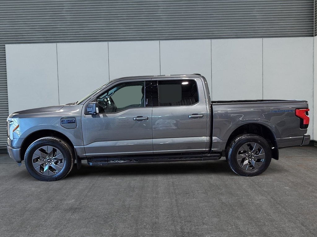 Ford F-150 Lightning Flash 2024-4