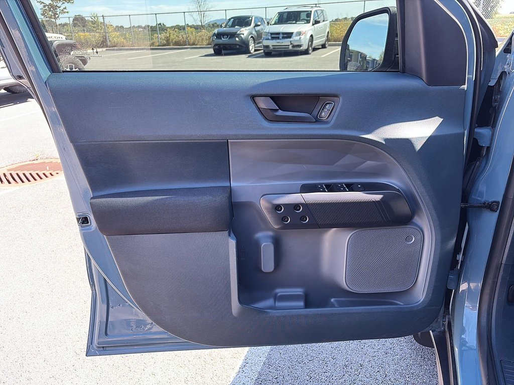 Ford Maverick XL HYBRIDE SUPERCREW 2023 à Saint-Hyacinthe, Québec - 9 - w1024h768px