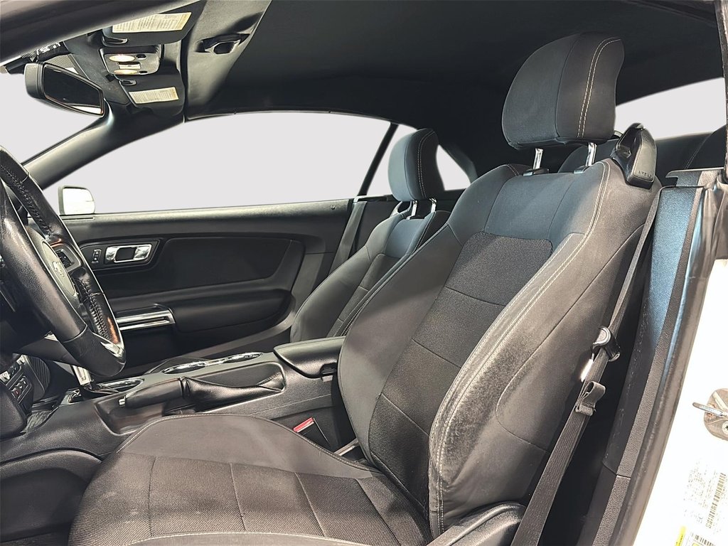 Ford Mustang V6 2016 à Saint-Hyacinthe, Québec - 9 - w1024h768px