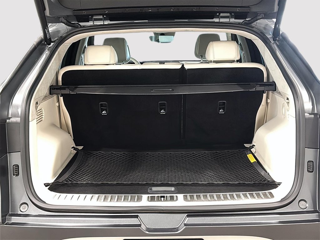 2023 GENESIS GV60 Performance AWD Gris Mat in Saint-Hyacinthe, Quebec - 5 - w1024h768px
