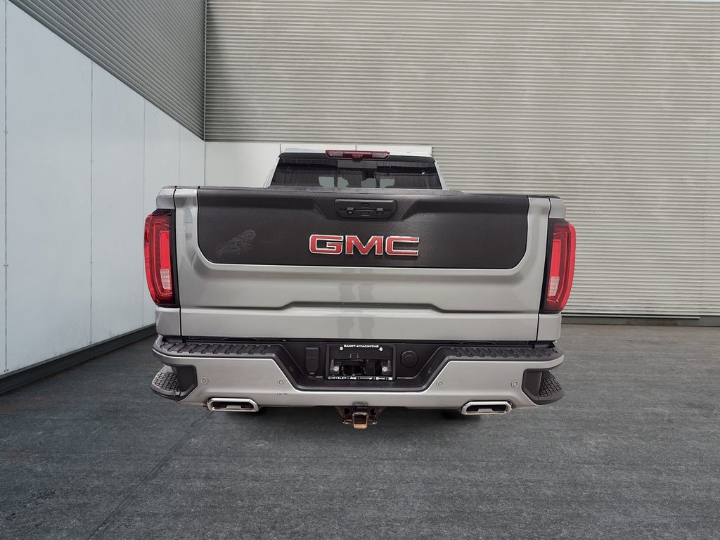 2023 GMC Sierra 1500 AT4 in Saint-Hyacinthe, Quebec - 3 - w1024h768px