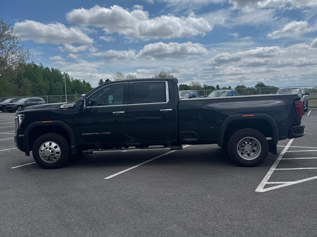 GMC Sierra 3500HD Denali CrewCab 6.6L Diesel  Roues Doubles 2024 à Saint-Hyacinthe, Québec - 3 - w1024h768px