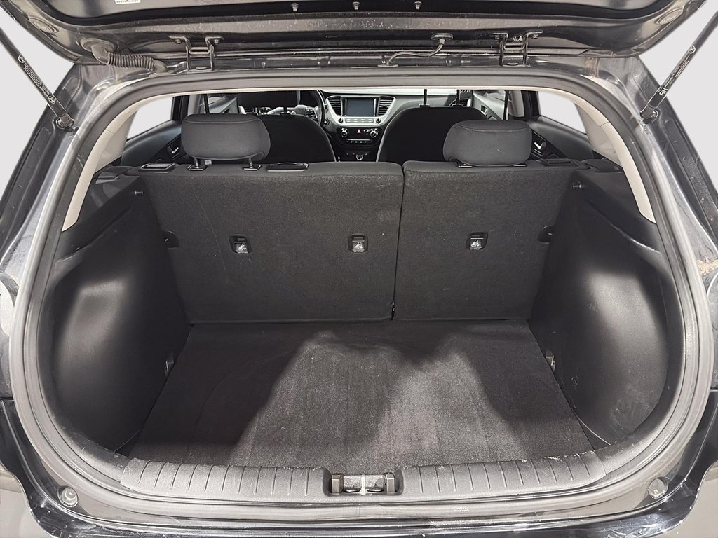 2019 Hyundai Accent Ultimate in Saint-Hyacinthe, Quebec - 6 - w1024h768px