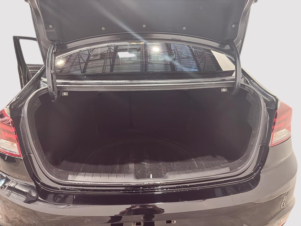 2020 Hyundai Elantra Preferred w/Sun & Safety Package-5