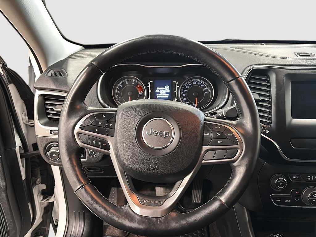 Jeep Cherokee North 4X4 2019 à Saint-Hyacinthe, Québec - 10 - w1024h768px