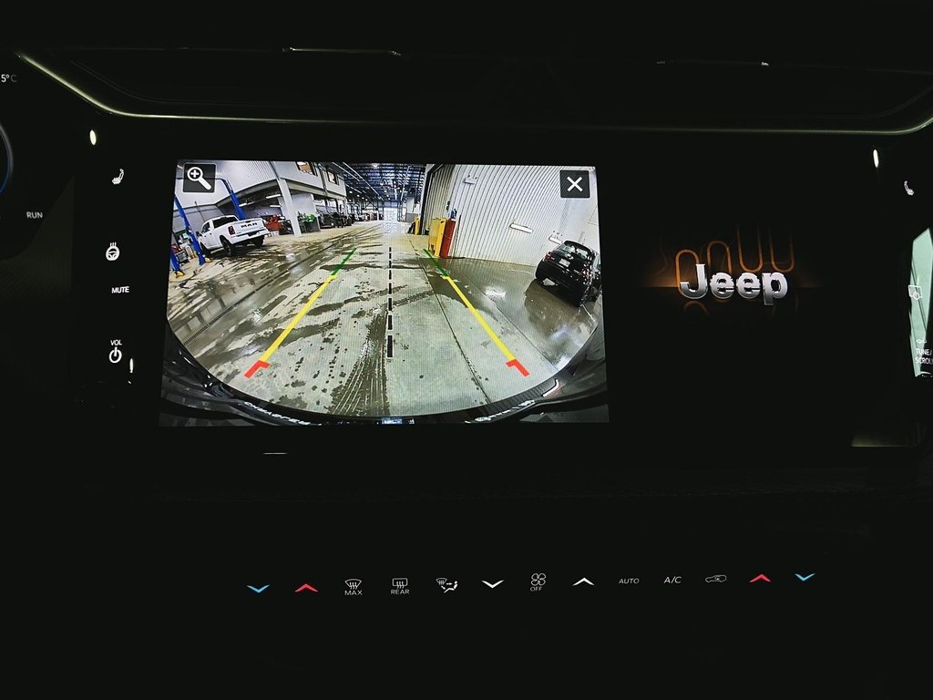 Jeep Cherokee LIMITED 2026 à Saint-Hyacinthe, Québec - 16 - w1024h768px