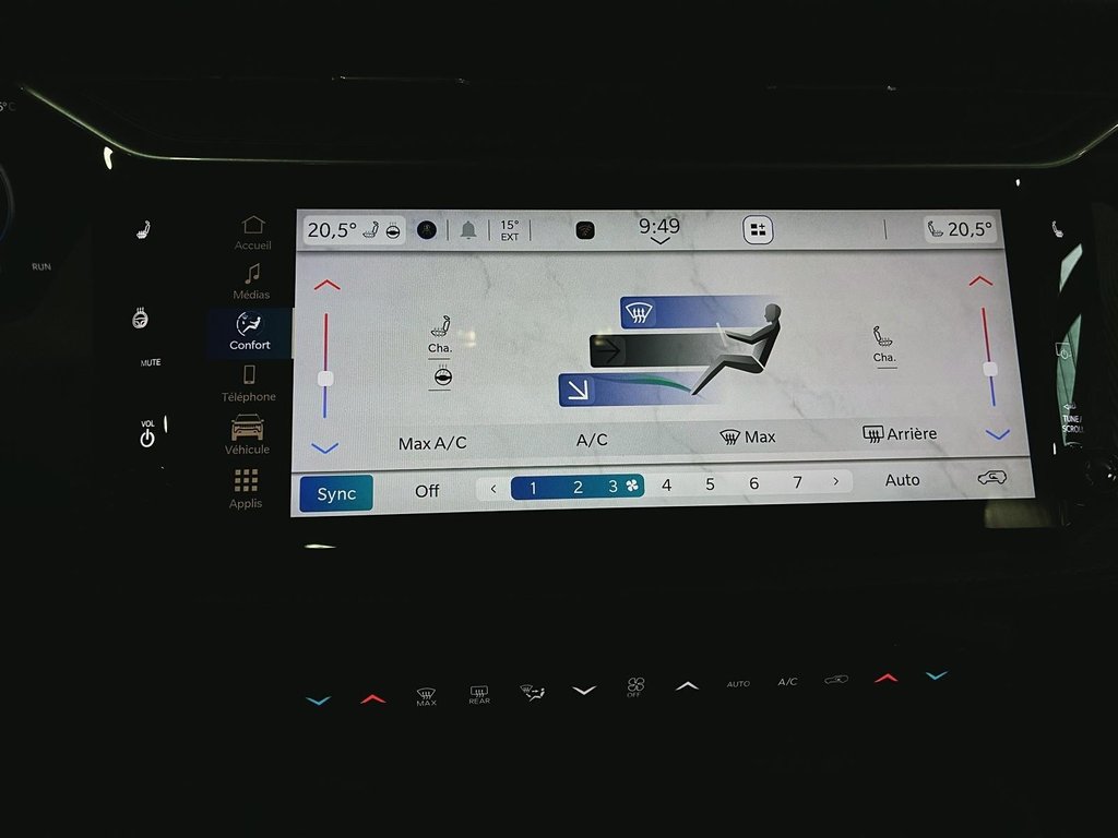 Jeep Cherokee LIMITED 2026 à Saint-Hyacinthe, Québec - 17 - w1024h768px