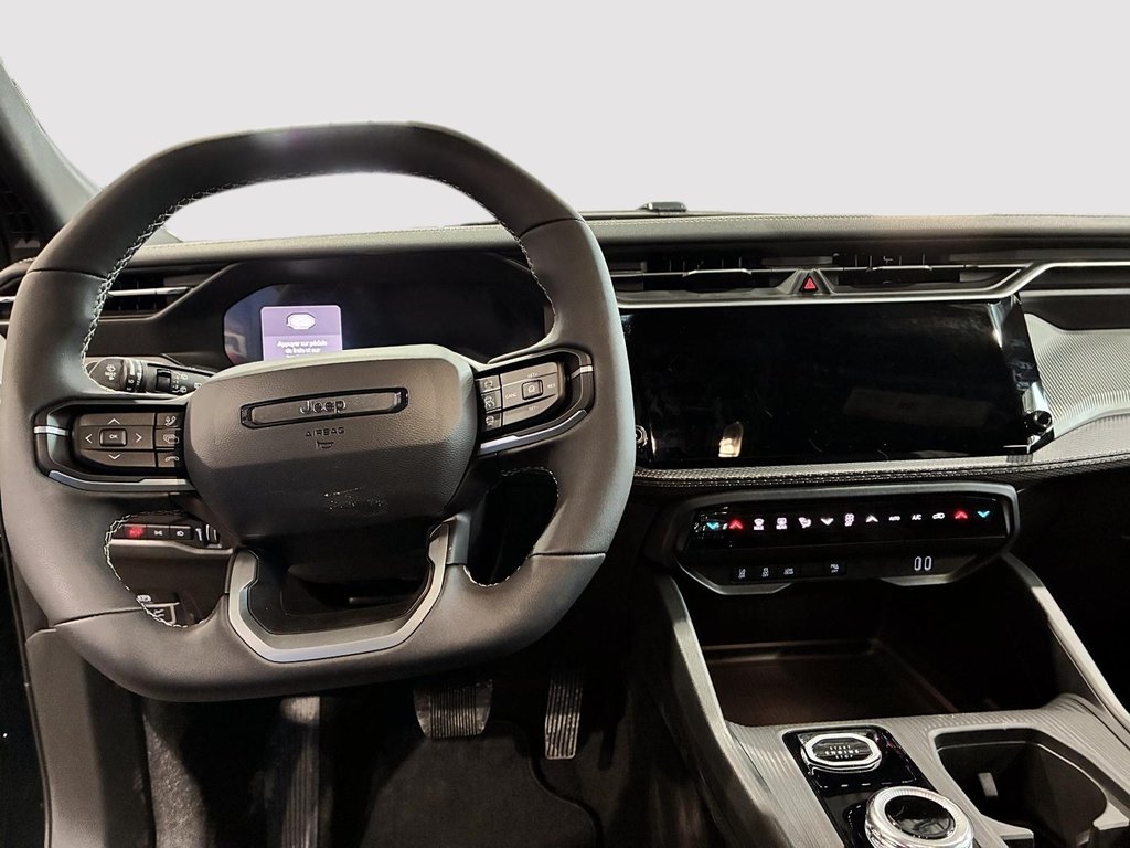 Jeep Cherokee LIMITED 2026 à Saint-Hyacinthe, Québec - 9 - w1024h768px