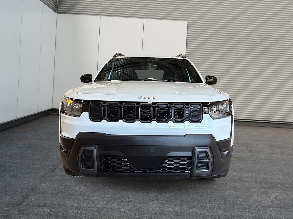 2026 Jeep Cherokee LAREDO in Saint-Hyacinthe, Quebec - 2 - w1024h768px