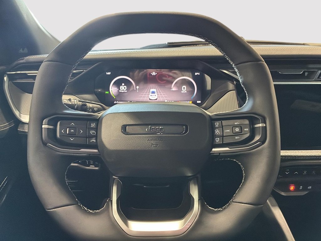 2026 Jeep Cherokee LAREDO in Saint-Hyacinthe, Quebec - 11 - w1024h768px