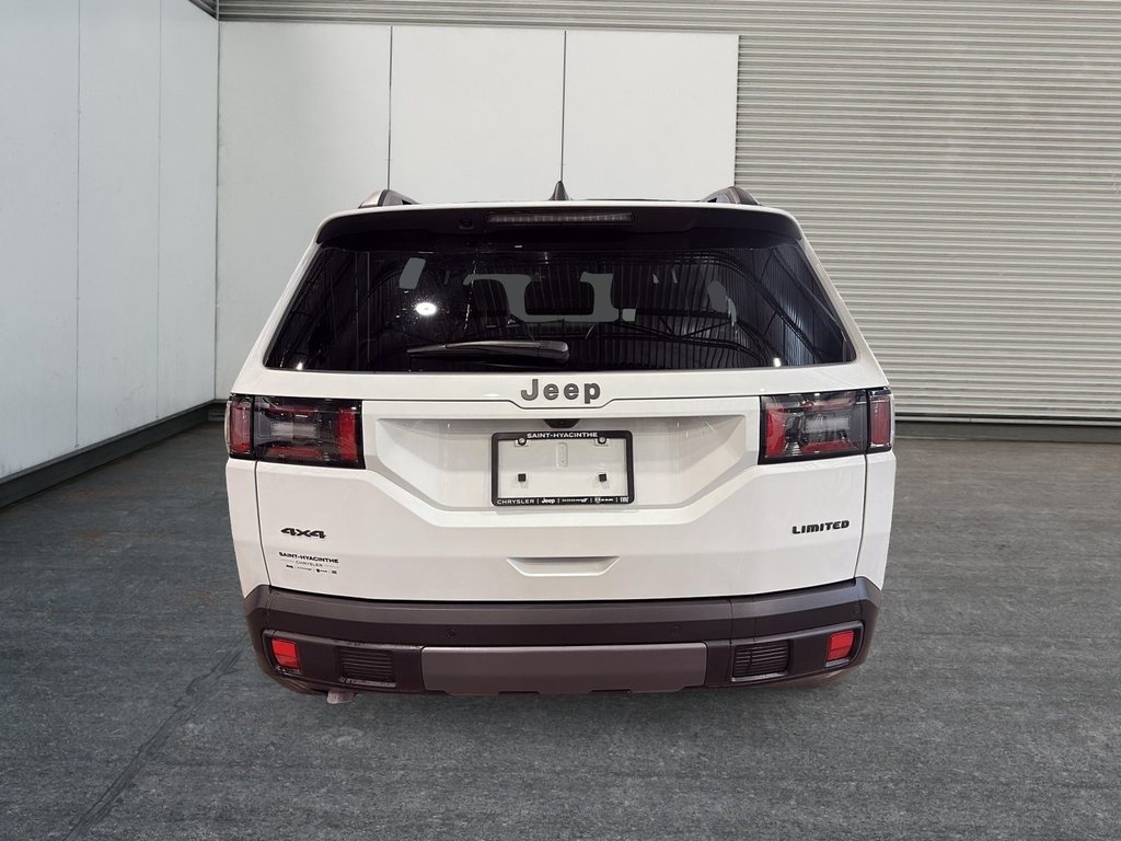 2026 Jeep Cherokee Limited in Saint-Hyacinthe, Quebec - 3 - w1024h768px