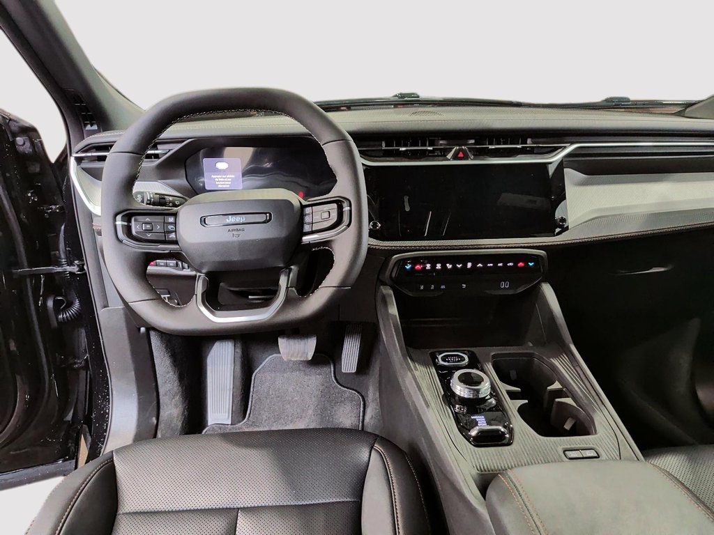 2026 Jeep Cherokee LIMITED in Saint-Hyacinthe, Quebec - 9 - w1024h768px