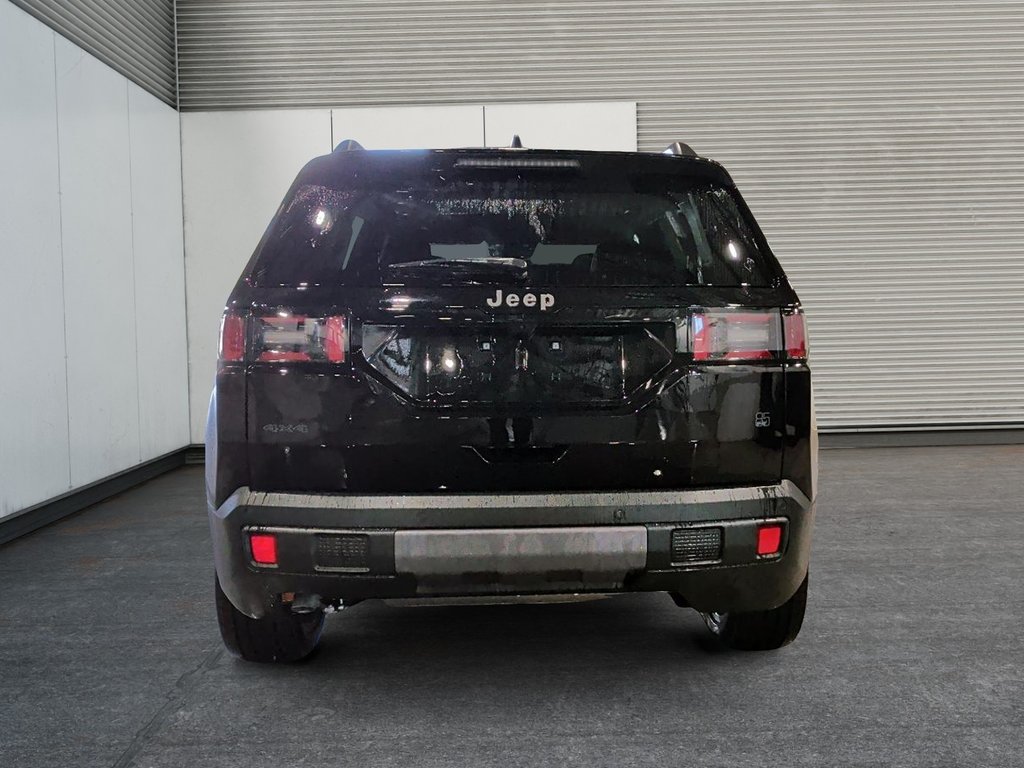 2026 Jeep Cherokee 85TH ANNIVERSARY in Saint-Hyacinthe, Quebec - 3 - w1024h768px