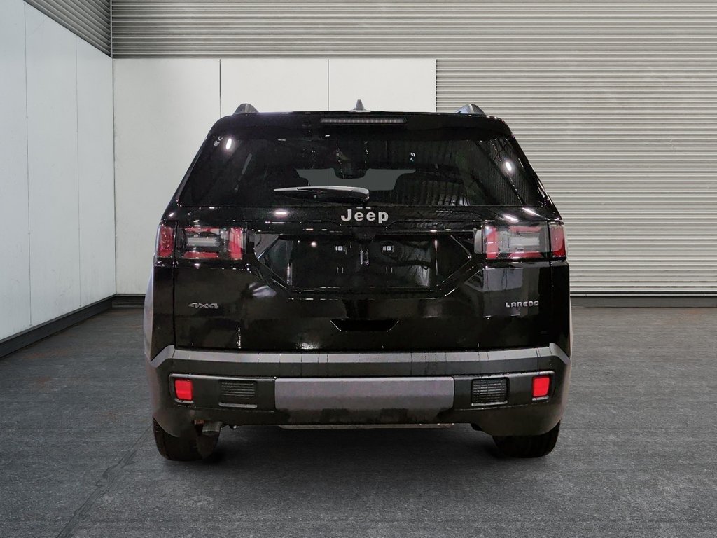 2026 Jeep Cherokee LAREDO in Saint-Hyacinthe, Quebec - 3 - w1024h768px