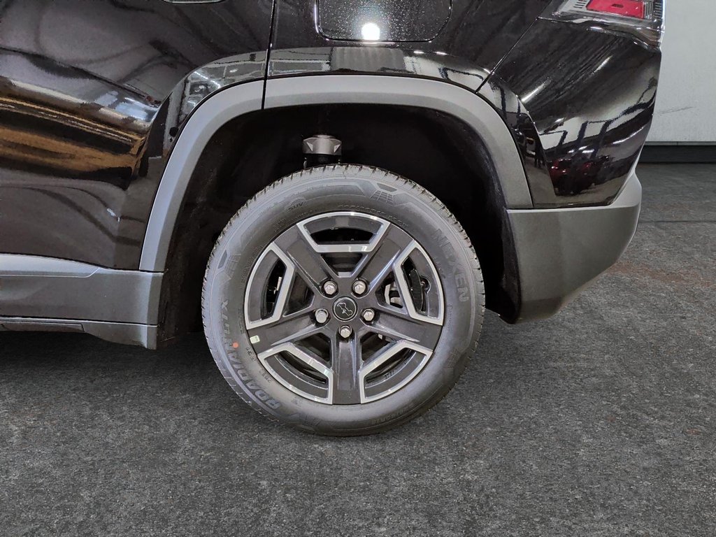 2026 Jeep Cherokee LAREDO in Saint-Hyacinthe, Quebec - 7 - w1024h768px