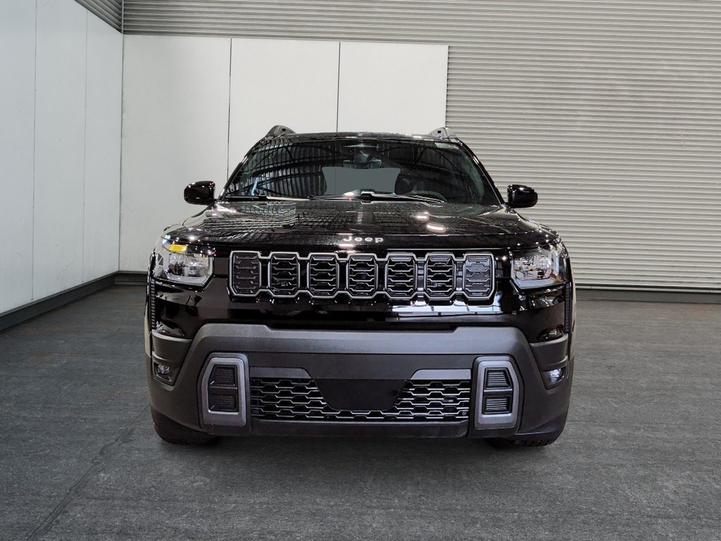 2026 Jeep Cherokee LAREDO in Saint-Hyacinthe, Quebec - 2 - w1024h768px