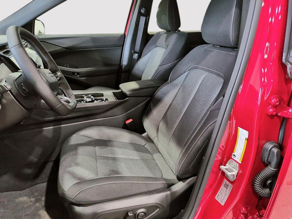 2026 Jeep Cherokee LAREDO in Saint-Hyacinthe, Quebec - 8 - w1024h768px