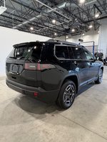 2026 Jeep Cherokee LIMITED in Saint-Hyacinthe, Quebec - 5 - w1024h768px