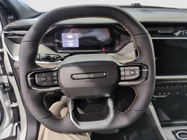 2026 Jeep Cherokee 85TH ANNIVERSARY in Saint-Hyacinthe, Quebec - 10 - w1024h768px