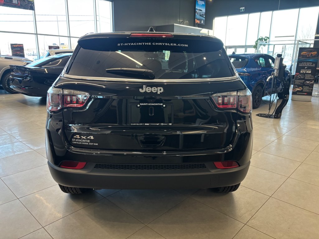 Jeep Compass SPORT 2025 à Saint-Hyacinthe, Québec - 2 - w1024h768px