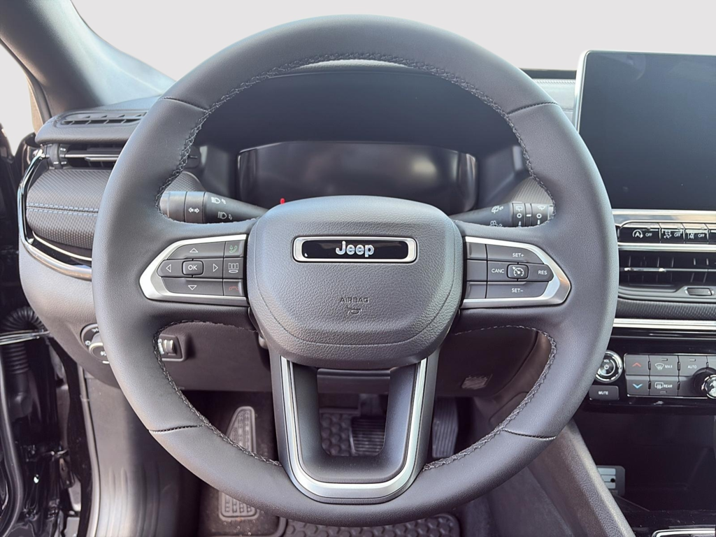 Jeep Compass ALTITUDE 2025 à Saint-Hyacinthe, Québec - 16 - w1024h768px