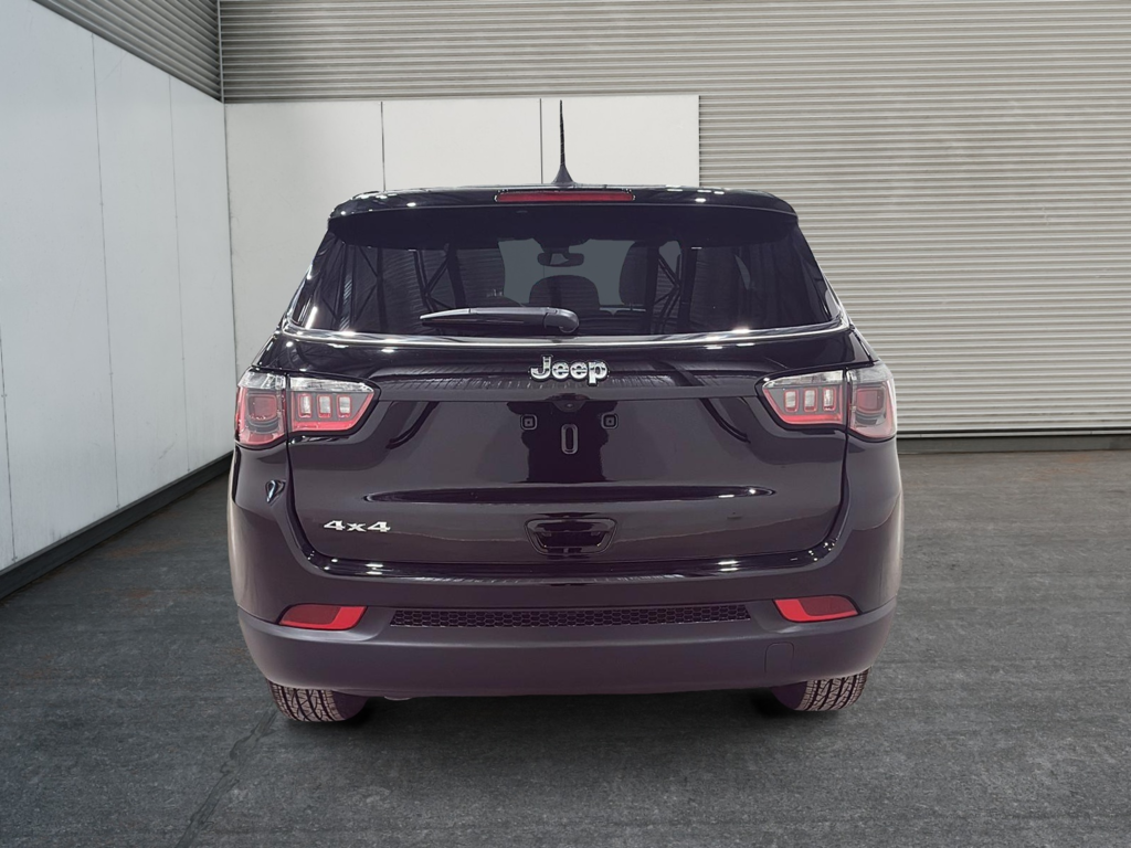 Jeep Compass SPORT 2026 à Saint-Hyacinthe, Québec - 3 - w1024h768px