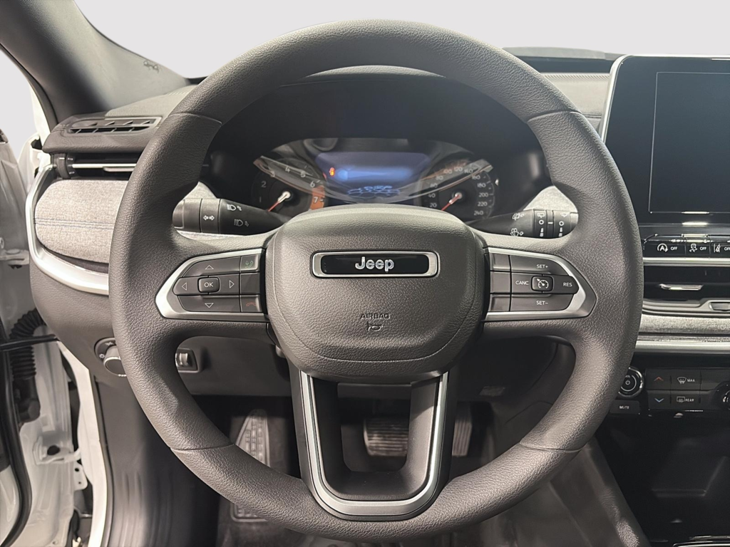 Jeep Compass SPORT 2026 à Saint-Hyacinthe, Québec - 14 - w1024h768px