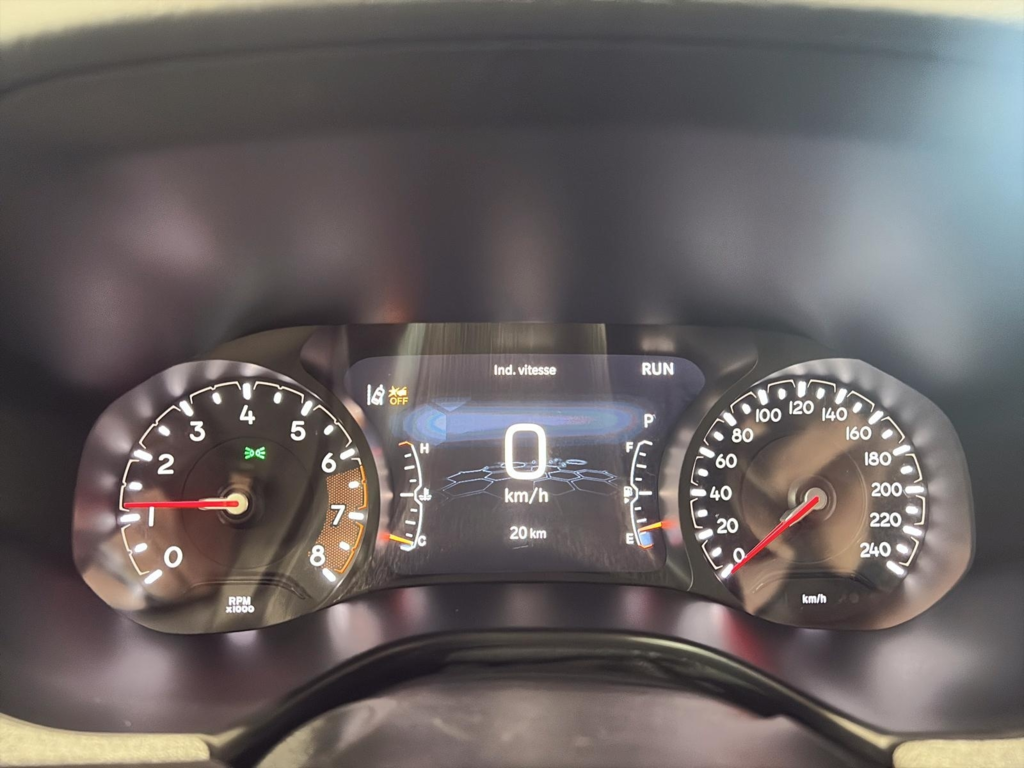 2026 Jeep Compass SPORT in Saint-Hyacinthe, Quebec - 10 - w1024h768px