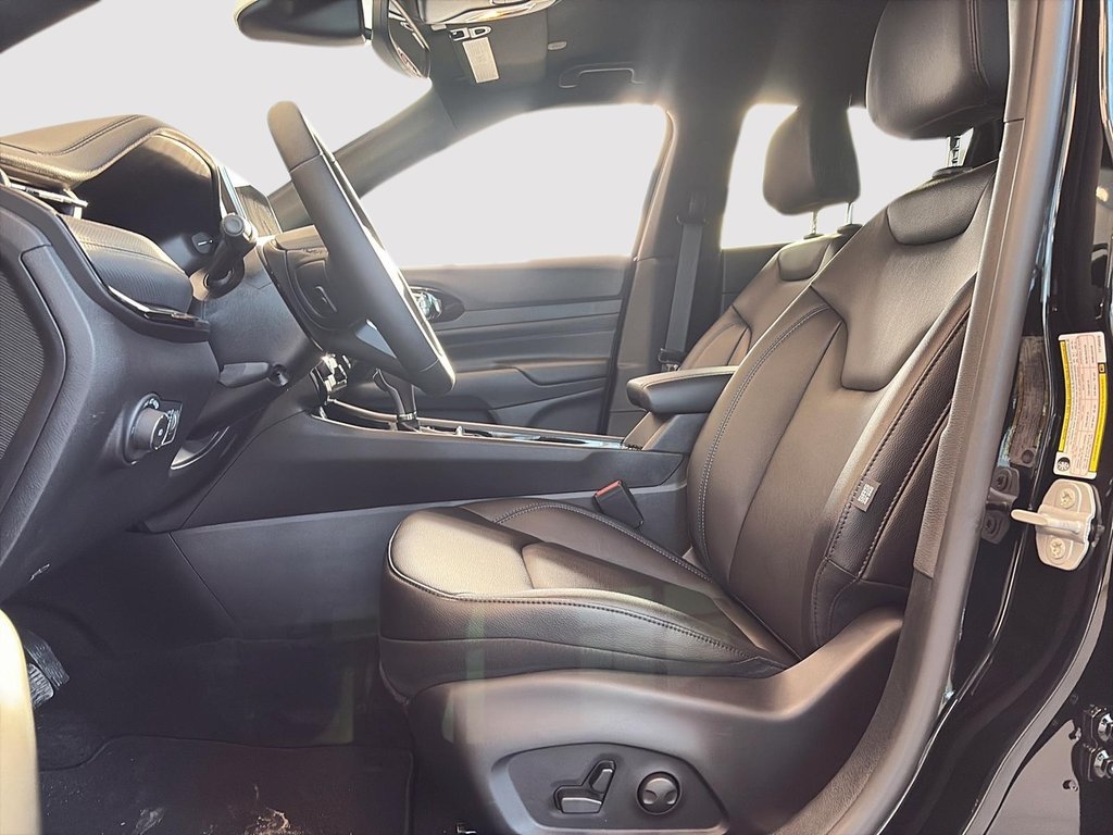 Jeep Compass LIMITED 2026 à Saint-Hyacinthe, Québec - 8 - w1024h768px