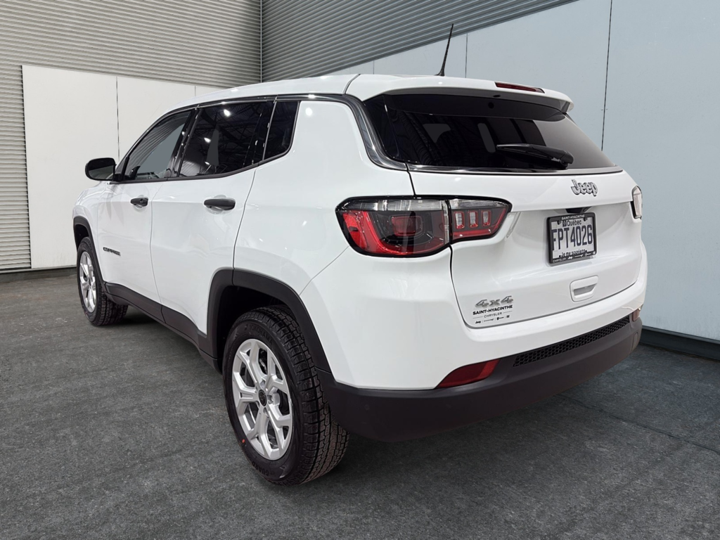 Jeep Compass NORTH 2026 à Saint-Hyacinthe, Québec - 4 - w1024h768px