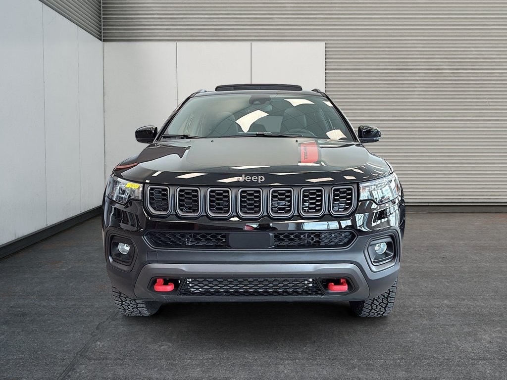Jeep Compass TRAILHAWK 2026 à Saint-Hyacinthe, Québec - 2 - w1024h768px