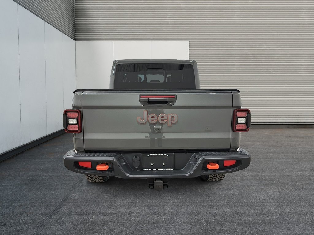 2021 Jeep Gladiator Mojave in Saint-Hyacinthe, Quebec - 3 - w1024h768px