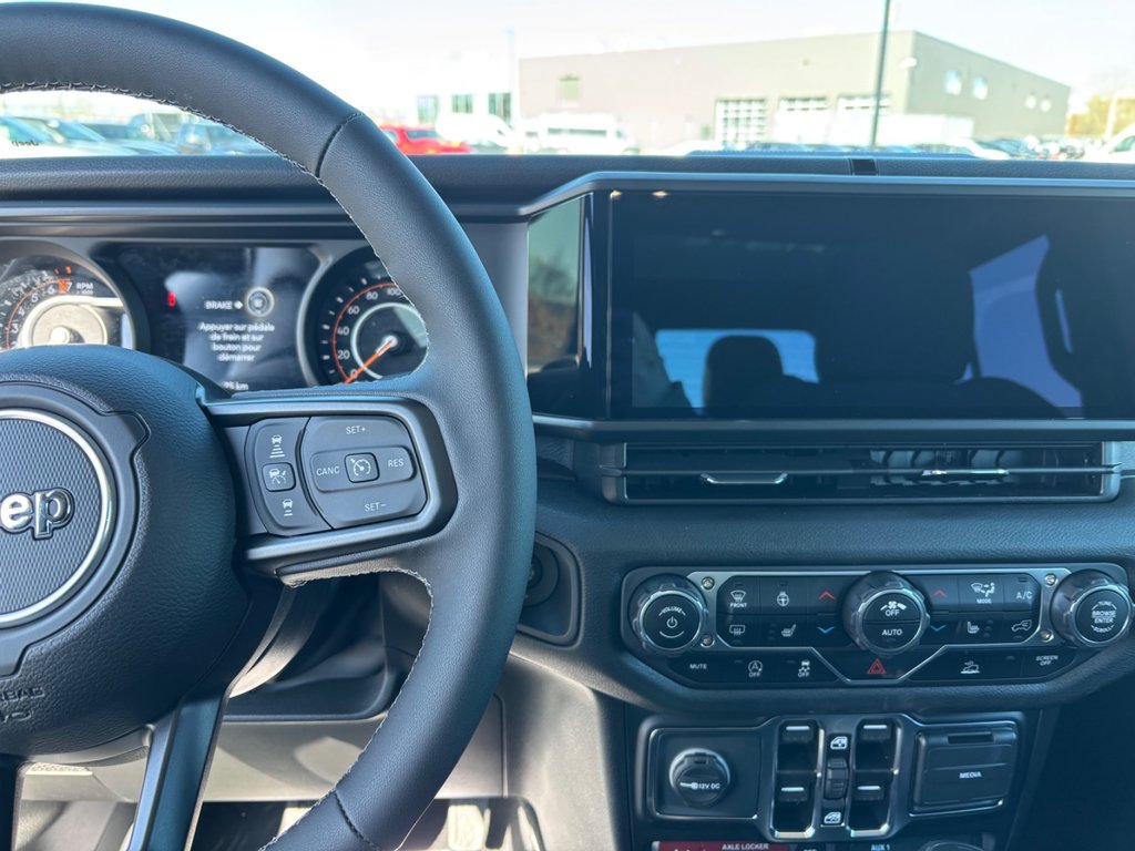 Jeep Gladiator WILLYS 2025 à Saint-Hyacinthe, Québec - 15 - w1024h768px