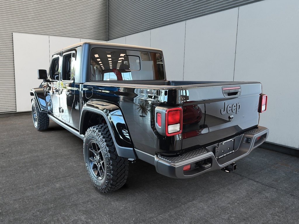 2025 Jeep Gladiator WILLYS in Saint-Hyacinthe, Quebec - 4 - w1024h768px