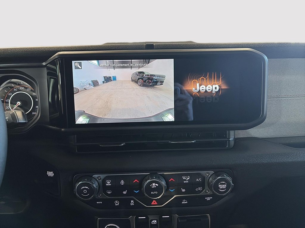 2026 Jeep Gladiator WILLYS in Saint-Hyacinthe, Quebec - 13 - w1024h768px