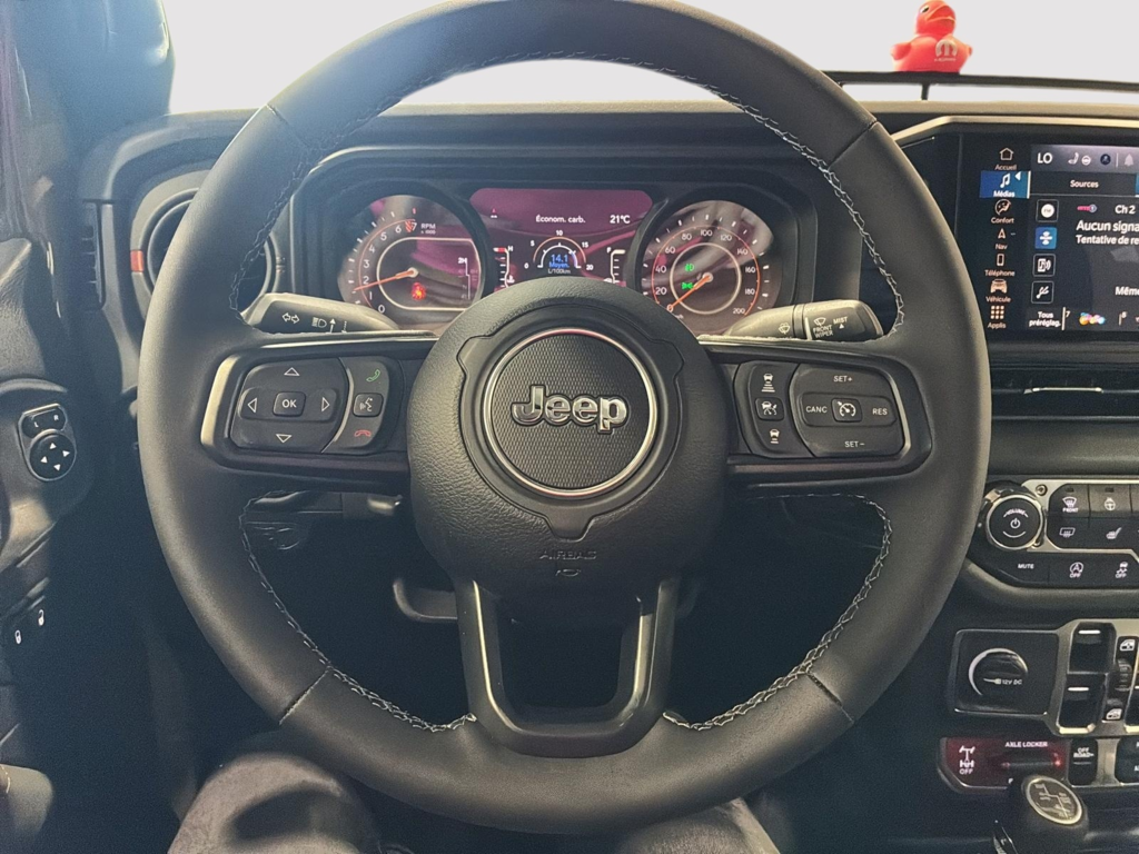 2026 Jeep Gladiator Mojave X in Saint-Hyacinthe, Quebec - 12 - w1024h768px