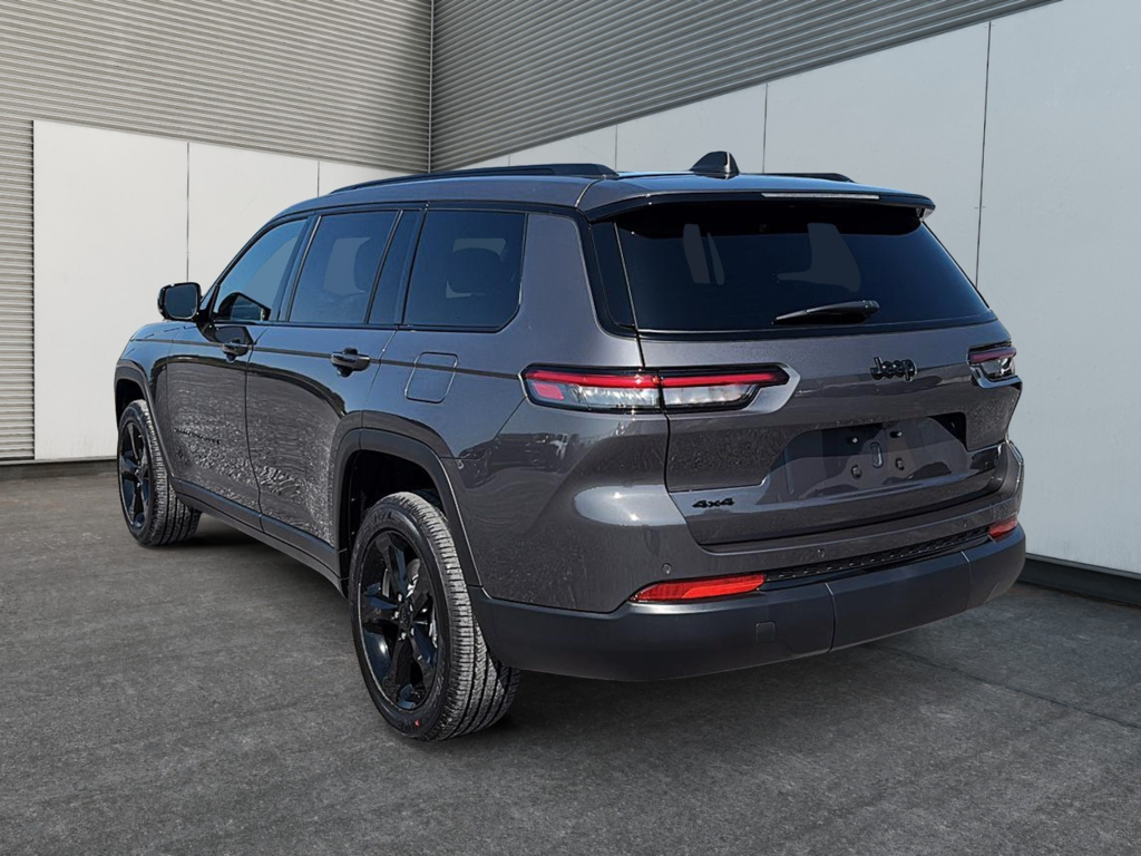 Jeep Grand Cherokee L ALTITUDE 2025 à Saint-Hyacinthe, Québec - 4 - w1024h768px