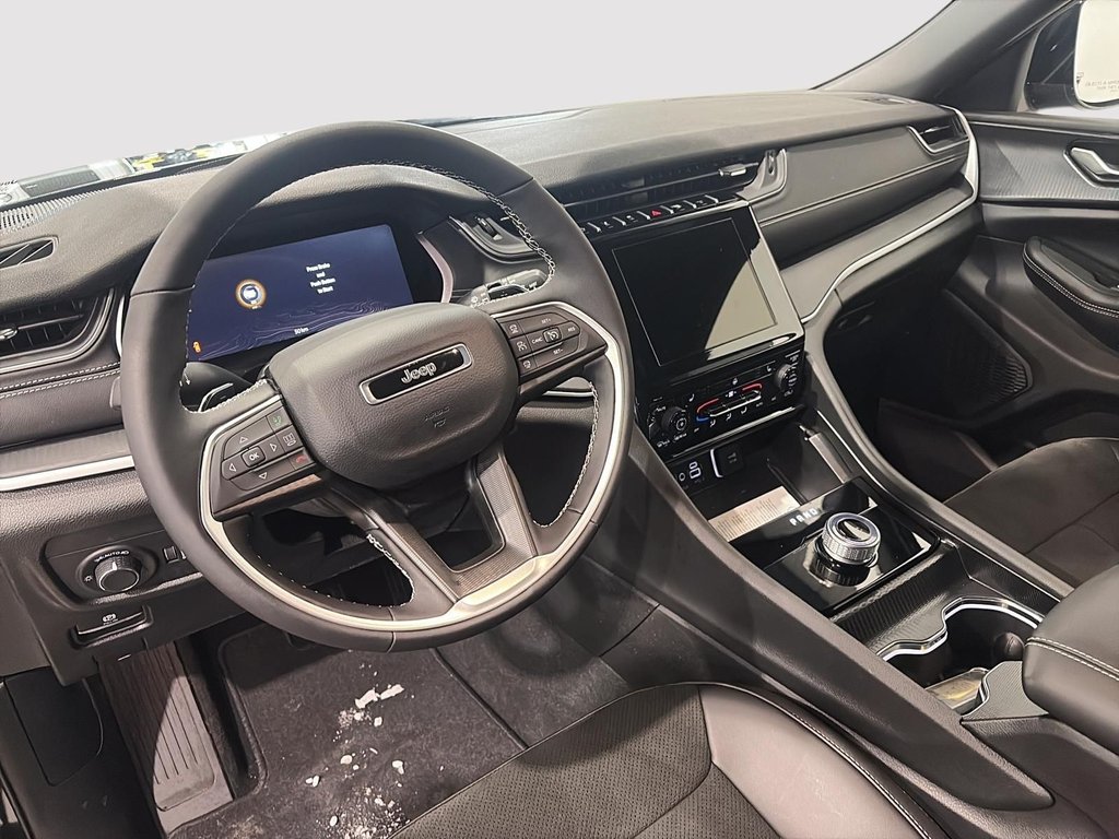 2025 Jeep Grand Cherokee L ALTITUDE in Saint-Hyacinthe, Quebec - 15 - w1024h768px